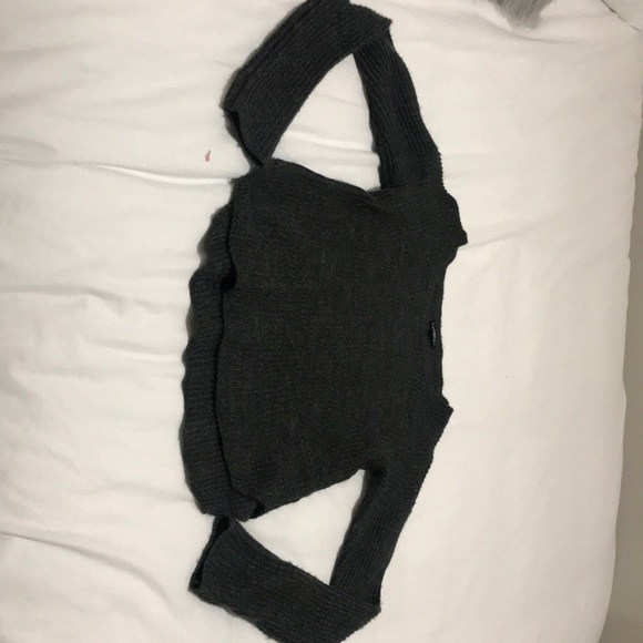 Gray sweater - Picture 1 of 1